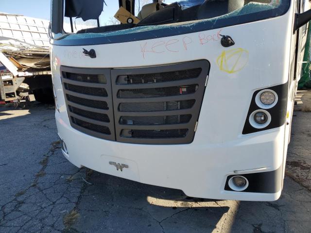 Photo 7 from auction – 2020 FORD F53 with VIN 1F65F5DN7L0A16680