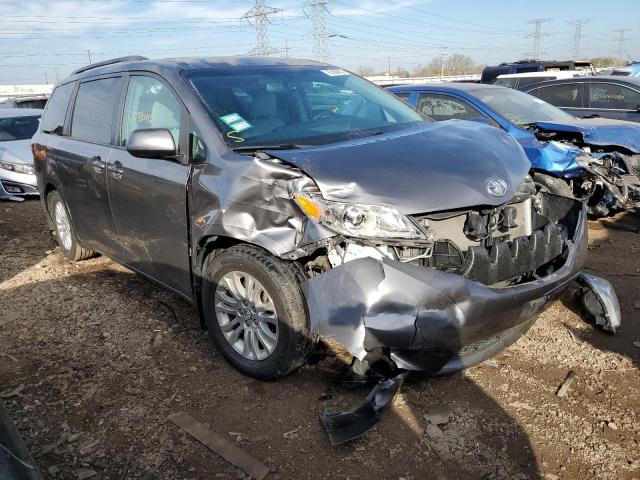 TOYOTA SIENNA XLE 2017 with VIN 5TDYZ3DC2HS900034 - Photo from auction