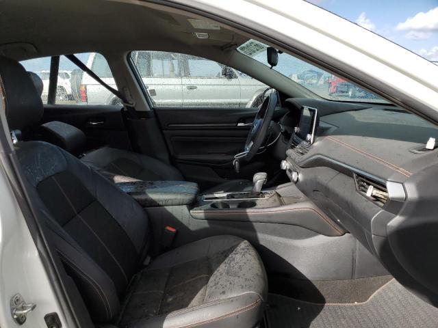 Photo 5 from auction – 2022 NISSAN ALTIMA SR with VIN 1N4BL4CV0NN325939