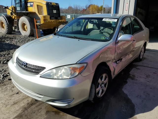 Photo 2 from auction – 2003 TOYOTA CAMRY LE with VIN JTDBE30K230197044