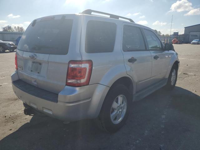 Photo 4 from auction – 2010 FORD ESCAPE XLT with VIN 1FMCU0D78AKD00475
