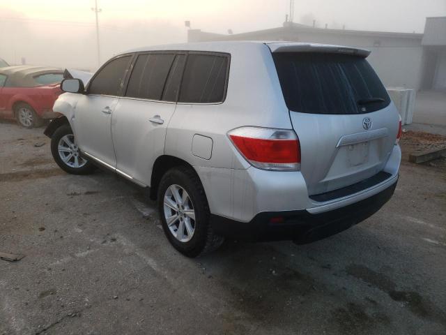 Photo 3 from auction – 2013 TOYOTA HIGHLANDER with VIN 5TDBK3EH9DS231937