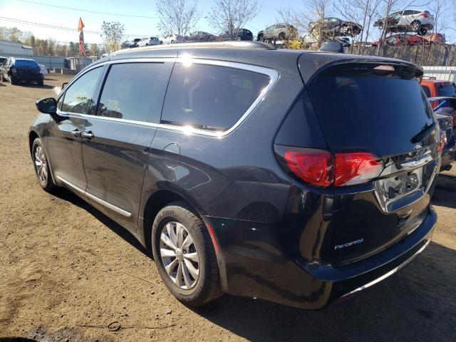 Photo 3 from auction – 2017 CHRYSLER PACIFICA T with VIN 2C4RC1BG2HR657947