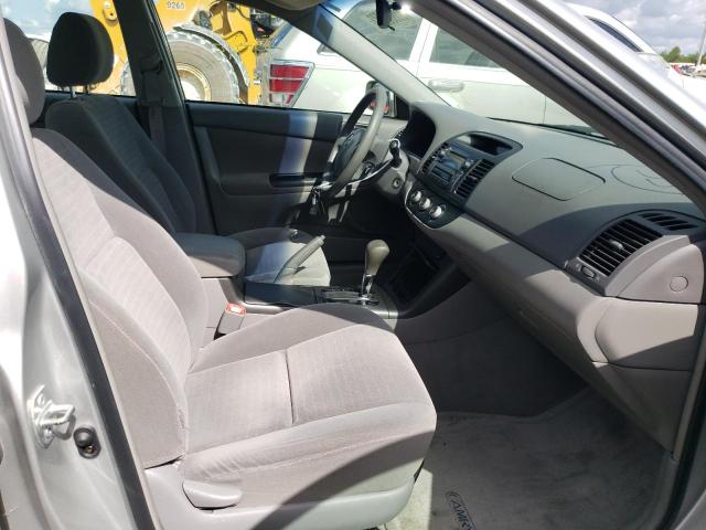 Photo 5 from auction – 2005 TOYOTA CAMRY LE with VIN 4T1BE32K55U577323