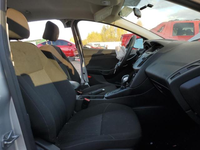 Foto 5 de la subasta – 2016 FORD FOCUS SE con VIN 1FADP3K21GL255008