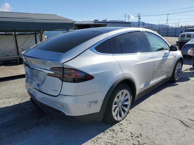 Photo 4 from auction – 2016 TESLA MODEL X with VIN 5YJXCBE22GF001612