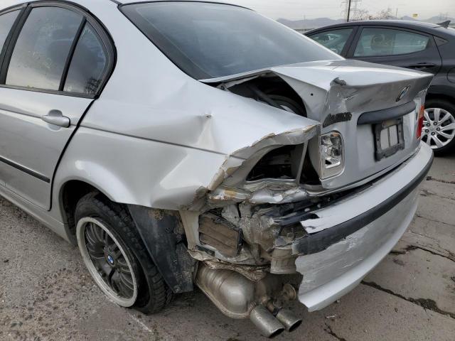 Photo 9 from auction – 2002 BMW 325 XI with VIN WBAEU33482PF66721