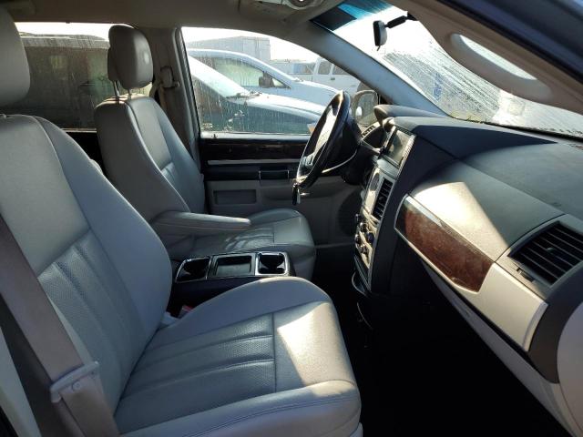 Photo 5 from auction – 2010 CHRYSLER TOWN & COU with VIN 2A4RR8DX0AR407563