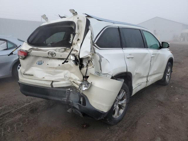 Photo 4 from auction – 2015 TOYOTA HIGHLANDER with VIN 5TDJKRFHXFS105909