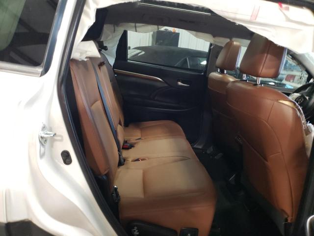 Photo 6 from auction – 2017 TOYOTA HIGHLANDER with VIN 5TDDZRFH9HS468357