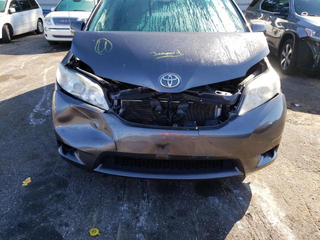 Photo 9 from auction – 2014 TOYOTA SIENNA LE with VIN 5TDKK3DCXES479699