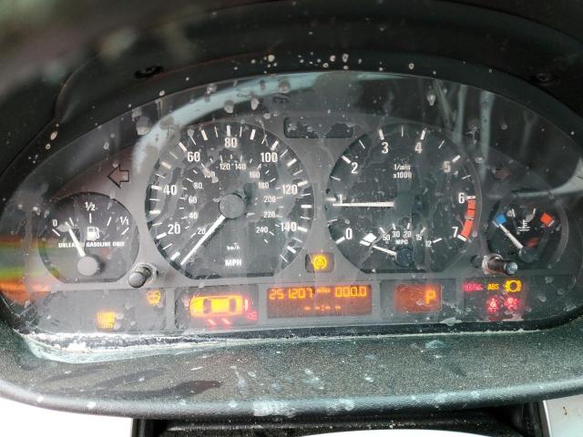 Photo 8 from auction – 2002 BMW 325 XI with VIN WBAEU33482PF66721