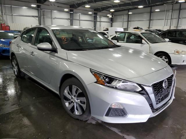NISSAN ALTIMA S 2019 with VIN 1N4BL4BW0KC157916 - Photo from auction