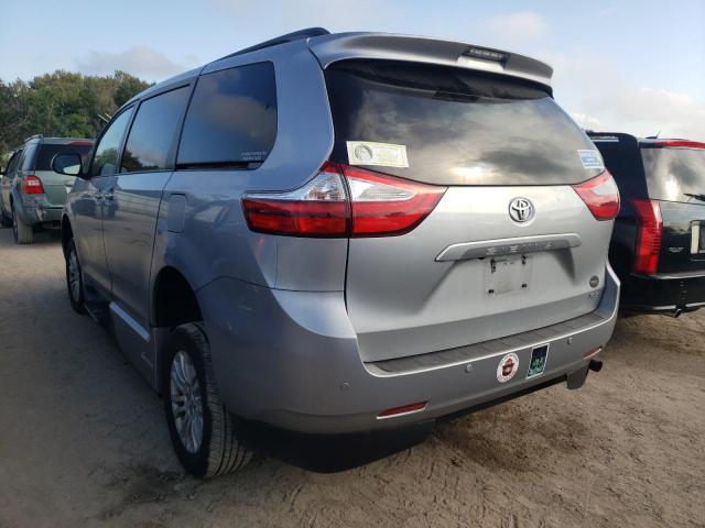Photo 3 from auction – 2016 TOYOTA SIENNA XLE with VIN 5TDYK3DC7GS693563