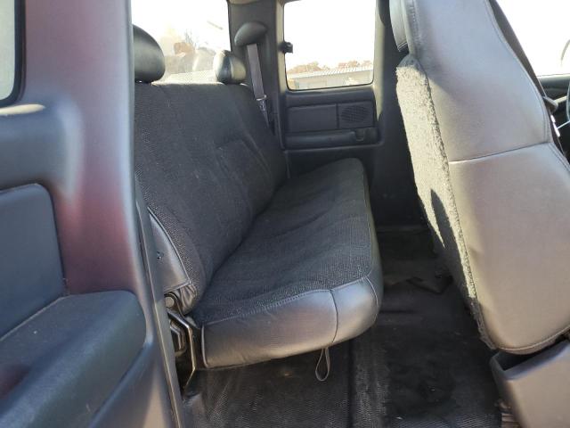 Photo 6 from auction – 2000 CHEVROLET SILVERADO with VIN 1GCEK19V8YE192917