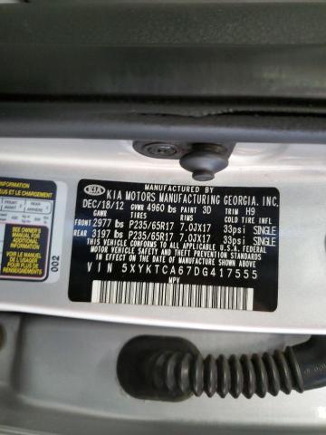 Photo 10 from auction – 2013 KIA SORENTO LX with VIN 5XYKTCA67DG417555