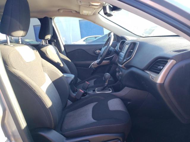 Photo 5 from auction – 2017 JEEP CHEROKEE S with VIN 1C4PJLAB9HW654419