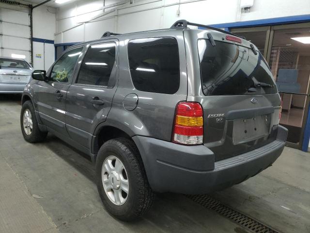 Photo 3 from auction – 2004 FORD ESCAPE XLT with VIN 1FMYU931X4DA21674