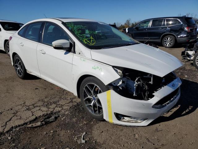 FORD FOCUS SE 2015 with VIN 1FADP3F28FL362243 - Photo from auction