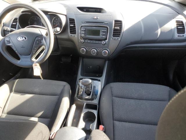 Photo 9 from auction – 2017 KIA FORTE LX with VIN 3KPFK4A72HE091850
