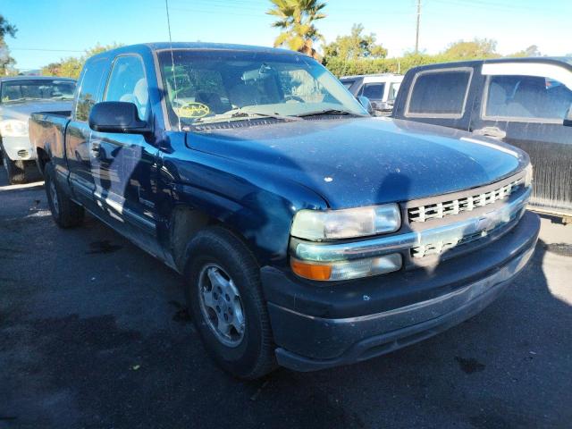 CHEVROLET SILVERADO 2002 with VIN 2GCEC19T621102717 - Photo from auction