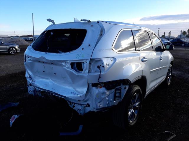 Photo 4 from auction – 2015 TOYOTA HIGHLANDER with VIN 5TDJKRFH3FS137830