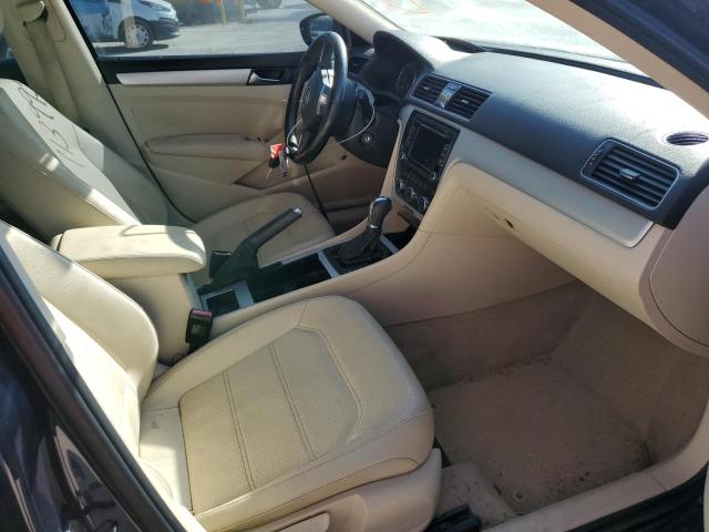 Photo 5 from auction – 2012 VOLKSWAGEN PASSAT SE with VIN 1VWBH7A35CC016309