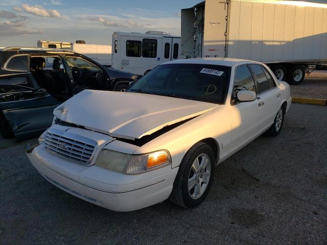 Photo 2 from auction – 2003 FORD CROWN VICT with VIN 2FAHP74W83X154134