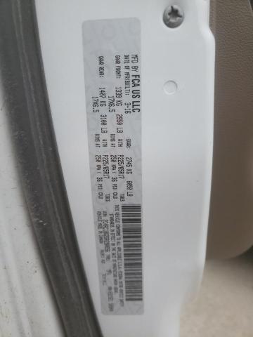 Photo 10 from auction – 2016 CHRYSLER TOWN & COU with VIN 2C4RC1BG2GR290658