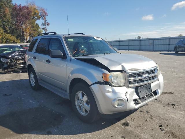 FORD ESCAPE XLT 2010 مع رقم تعريف المركبة 1FMCU0D78AKD00475 - صورة من المزاد