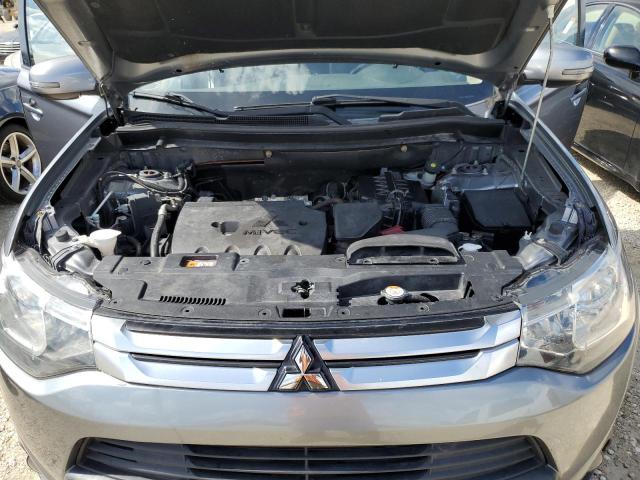 Photo 7 from auction – 2015 MITSUBISHI OUTLANDER with VIN JA4AD3A36FZ011070