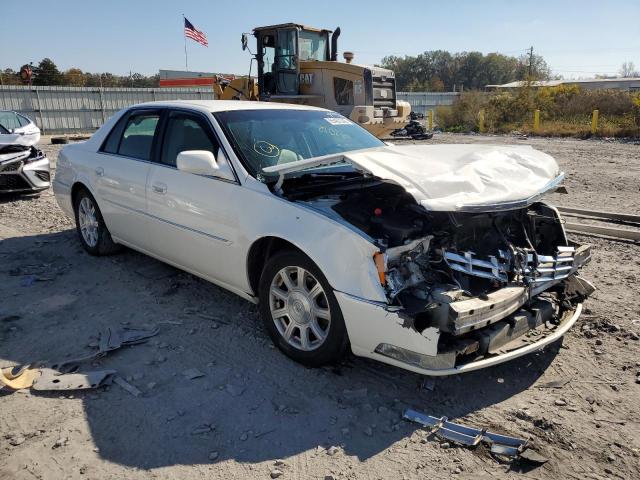CADILLAC DTS 2010 with VIN 1G6KA5EY4AU125582 - Photo from auction