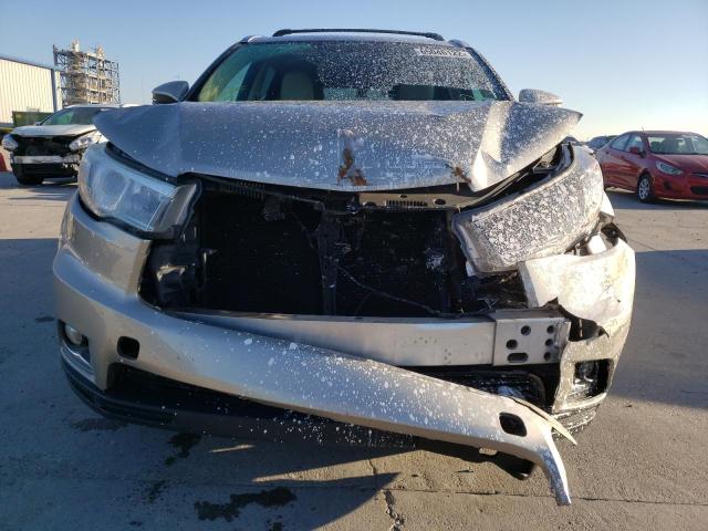 Photo 9 from auction – 2015 TOYOTA HIGHLANDER with VIN 5TDYKRFH3FS104177