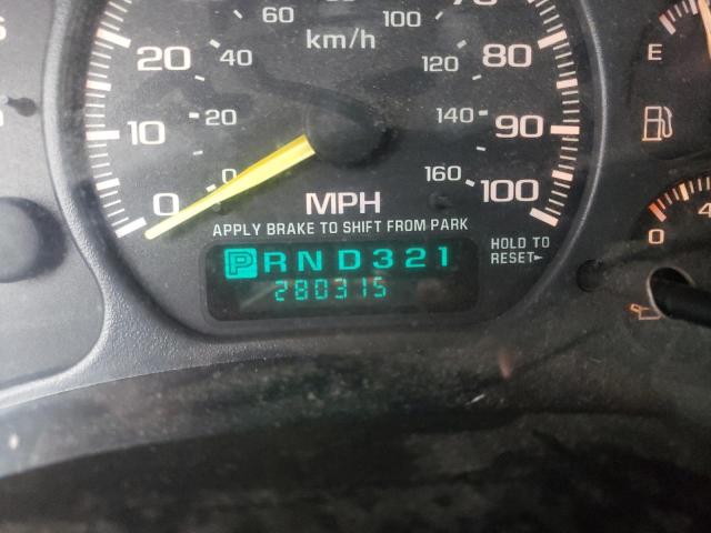 Photo 9 from auction – 2000 CHEVROLET SILVERADO with VIN 2GCEC19T5Y1144191