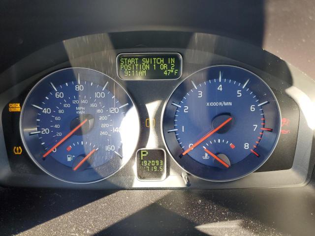 Photo 8 from auction – 2013 VOLVO C30 T5 with VIN YV1672MK8D2311581