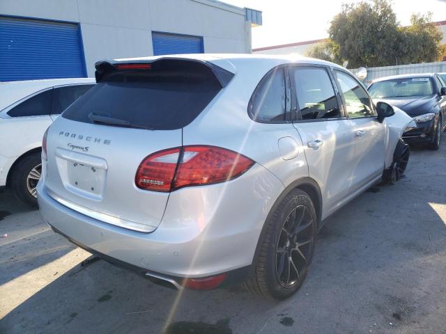Photo 4 from auction – 2011 PORSCHE CAYENNE S with VIN WP1AB2A21BLA42672