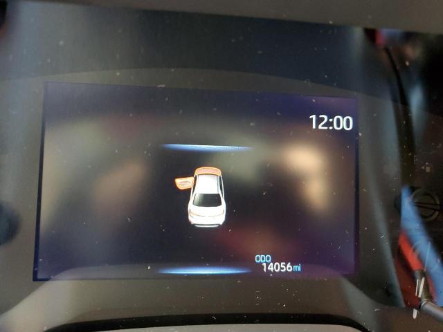 Photo 8 from auction – 2022 TOYOTA COROLLA LE with VIN JTDEAMDE3NJ054779