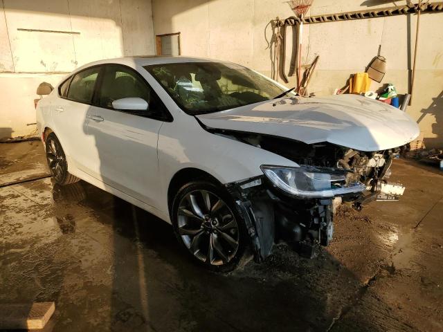 CHRYSLER 200 S 2015 with VIN 1C3CCCBB8FN537588 - Photo from auction