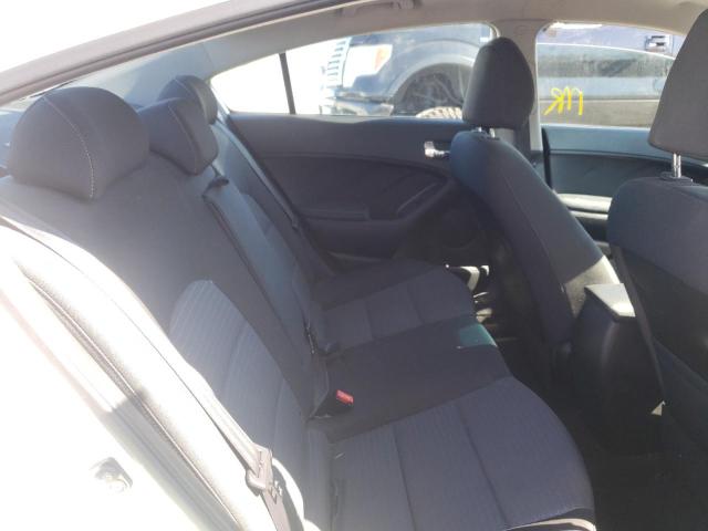 Photo 6 from auction – 2016 KIA FORTE LX with VIN KNAFX4A69G5558391