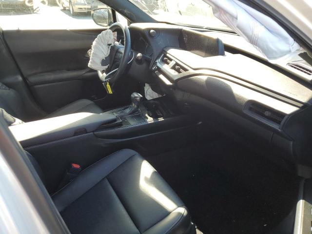 Photo 5 from auction – 2019 LEXUS UX 200 with VIN JTHY3JBH5K2018406