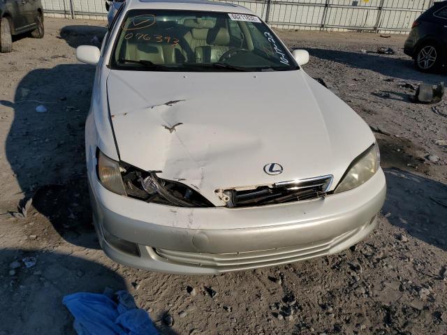 Photo 9 from auction – 2000 LEXUS ES 300 with VIN JT8BF28G3Y5076393