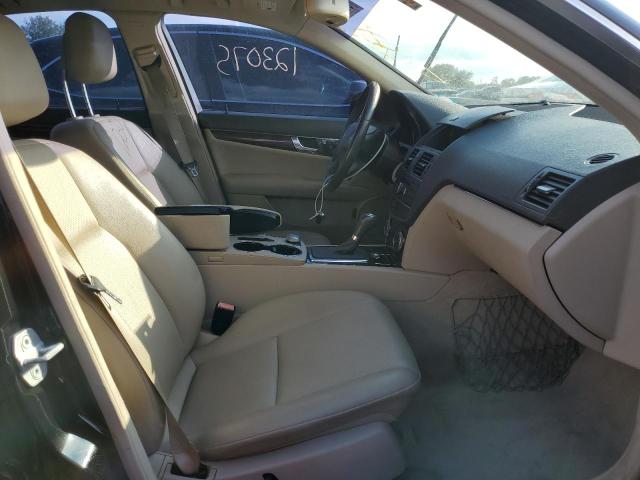 Photo 5 from auction – 2011 MERCEDES-BENZ C 300 with VIN WDDGF5EB6BA522882