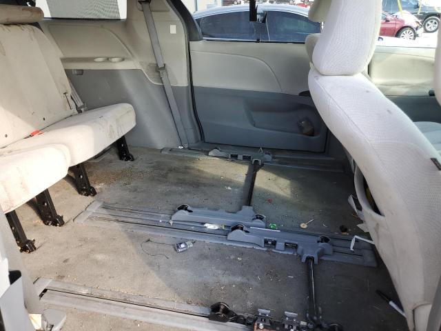 Photo 11 from auction – 2012 TOYOTA SIENNA LE with VIN 5TDKK3DC0CS237615