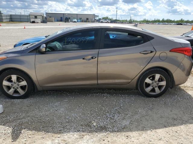 Photo 9 from auction – 2012 HYUNDAI ELANTRA GL with VIN 5NPDH4AE8CH140297