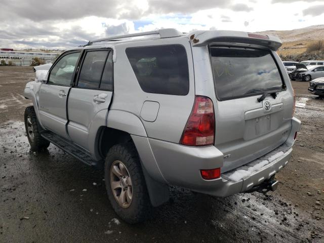 Photo 3 from auction – 2004 TOYOTA 4RUNNER SR with VIN JTEBT14R448010709