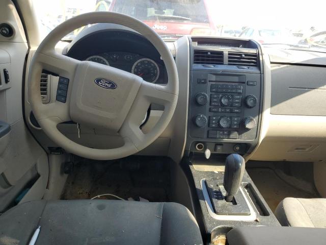 Photo 8 from auction – 2011 FORD ESCAPE XLS with VIN 1FMCU0C71BKA49477