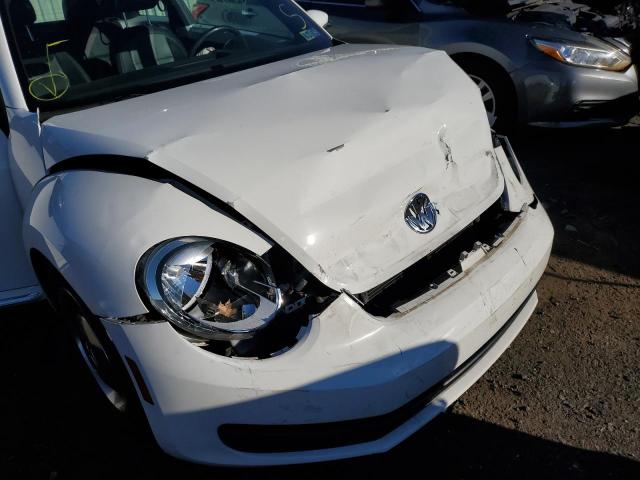 Photo 9 from auction – 2012 VOLKSWAGEN BEETLE with VIN 3VWJP7AT5CM636994