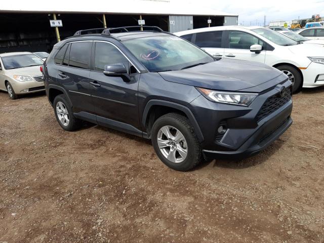 TOYOTA RAV4 XLE 2019 with VIN 2T3W1RFV6KC020428 - Photo from auction