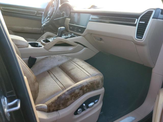 Photo 5 from auction – 2019 PORSCHE CAYENNE with VIN WP1AA2AYXKDA04925