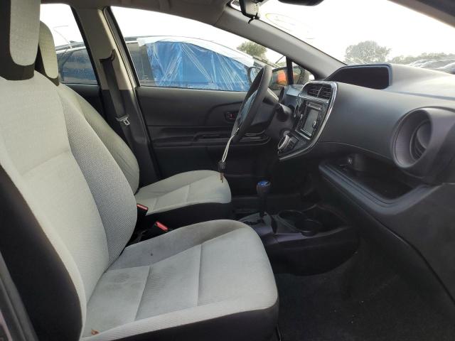 Photo 5 from auction – 2018 TOYOTA PRIUS C with VIN JTDKDTB33J1602005